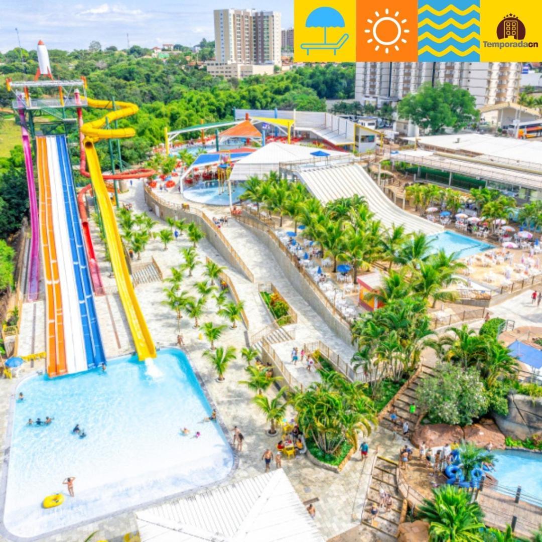 Piazza Com Acesso Ao Acqua Park Aparthotel Caldas Novas Eksteriør bilde